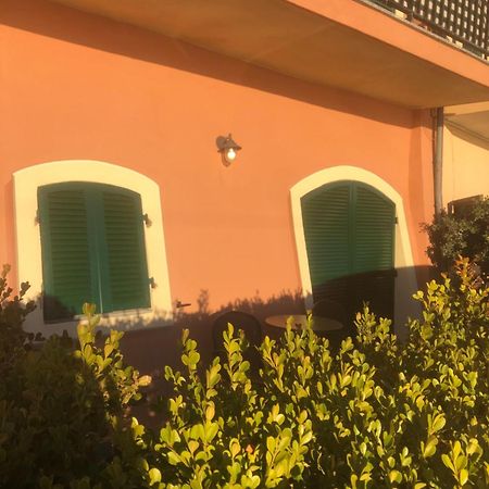 Ferienwohnung Kambusa - Mono Fronte Mare Santo Stefano al Mare Exterior foto