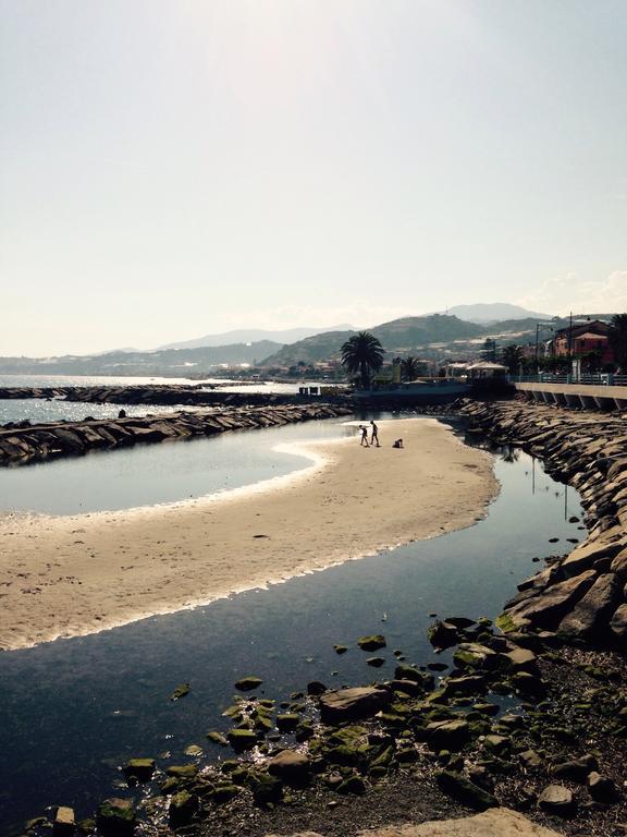 Ferienwohnung Kambusa - Mono Fronte Mare Santo Stefano al Mare Zimmer foto